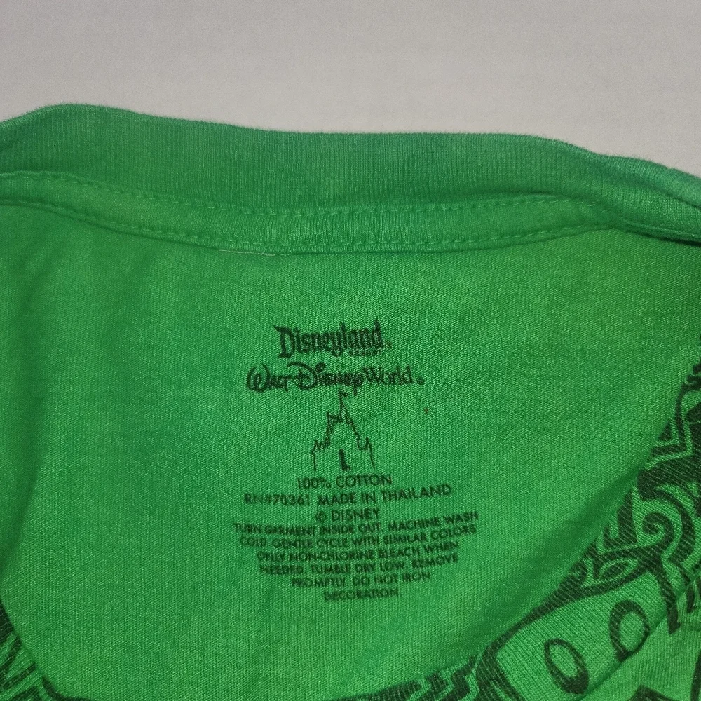 Disney Authentic Park Tri Color Short Sleeve Crew Neck SZ L All Over Front Print - Picture 7 of 10